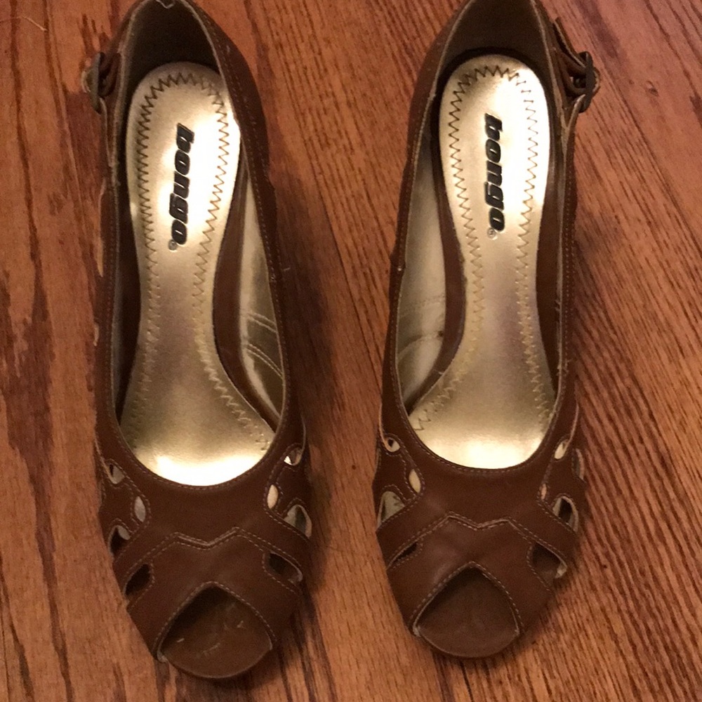 Bongo tan platform heels, size 8.5